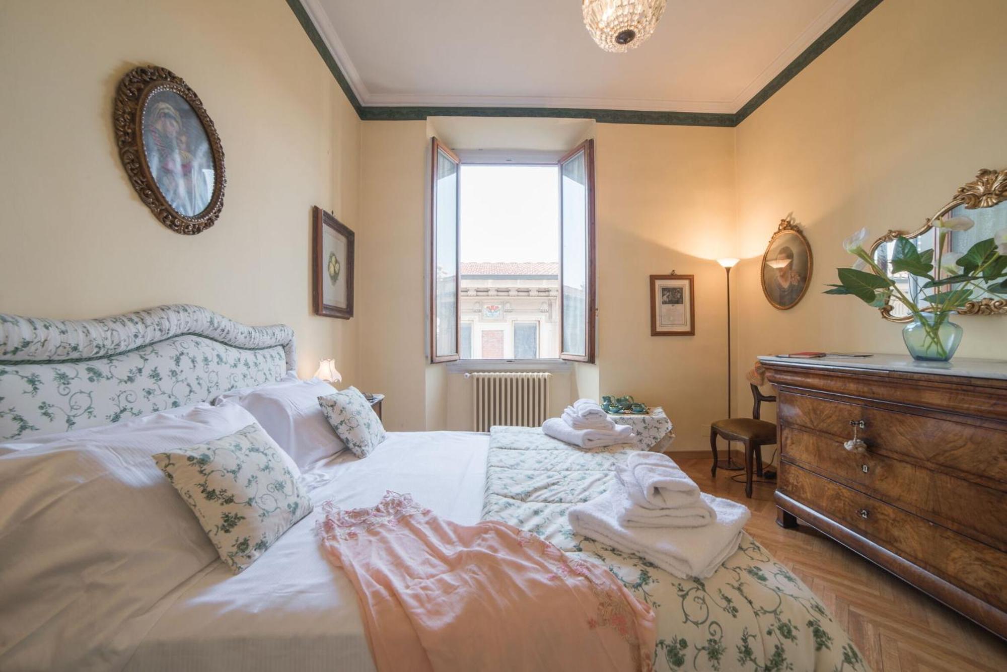 Italian Experience-Duomo Suite Florence Extérieur photo